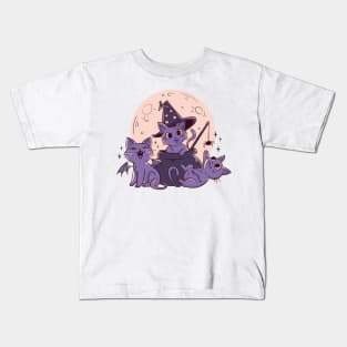 Cute Halloween Cats Kids T-Shirt